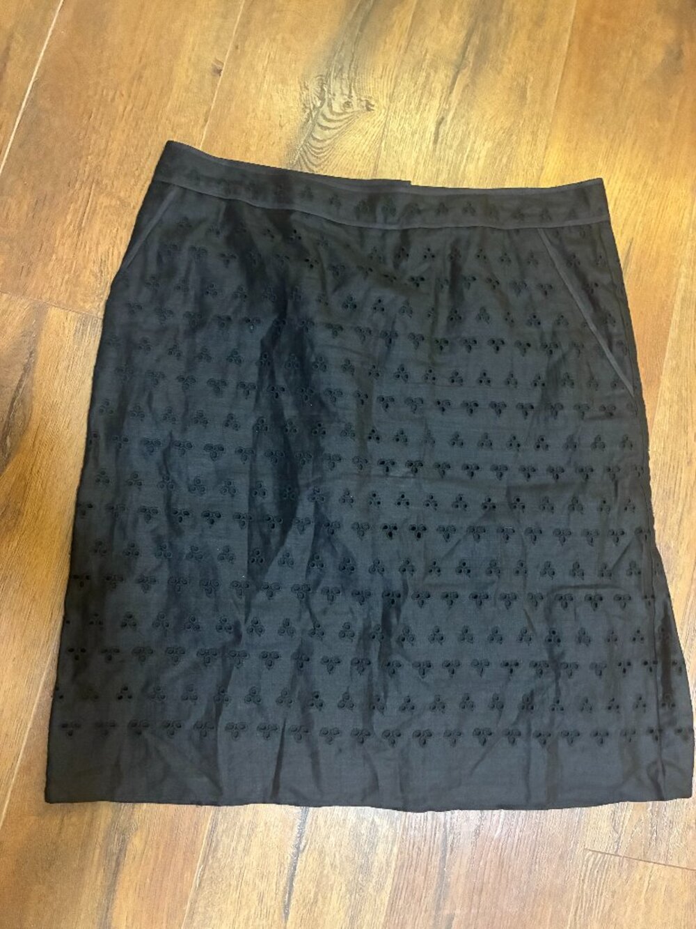 Donna Karan DKNY Black Eyelet Pattern Lined Zip Back Pencil Skirt 12 Twee Pocket